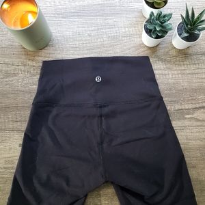 Lululemon Wunder Train Bike Shorts